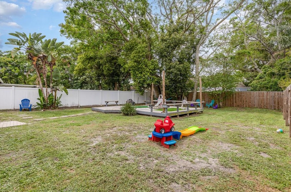 2422 Musselwhite Ave, Orlando FL  32804-5014 exterior