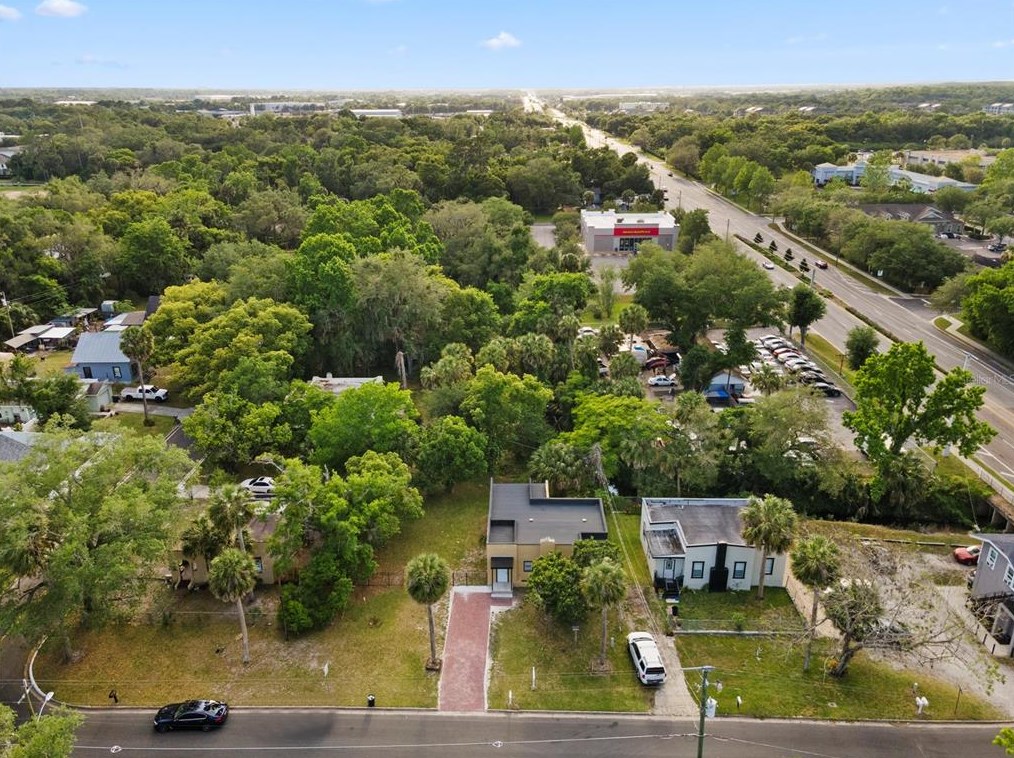 112 Avocado, Sanford FL  32771-2353 exterior