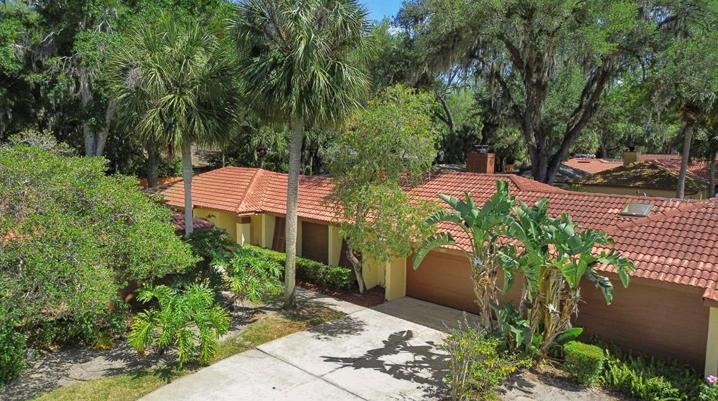 5007 Jamaica Cir, Orlando FL  32808-1726 exterior