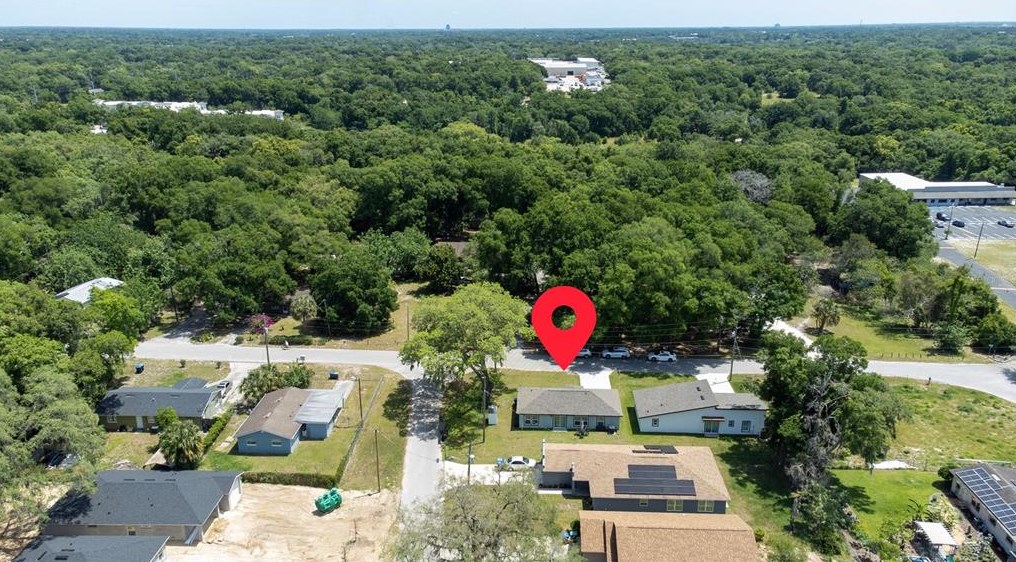 1332 Highland Ave, Apopka FL  32703-0071 exterior