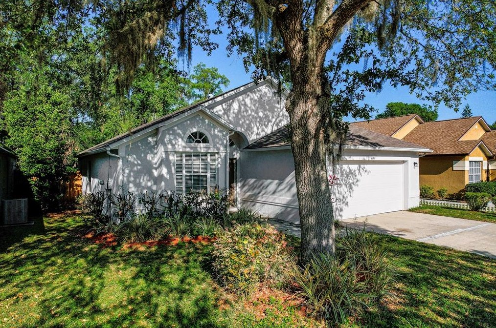 4208 Boca Woods Dr, Orlando FL  32826-2610 exterior