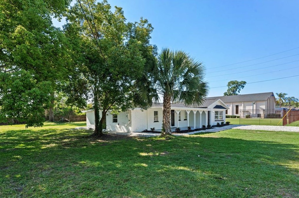 4626 Goddard Ave, Orlando FL  32804-1140 exterior