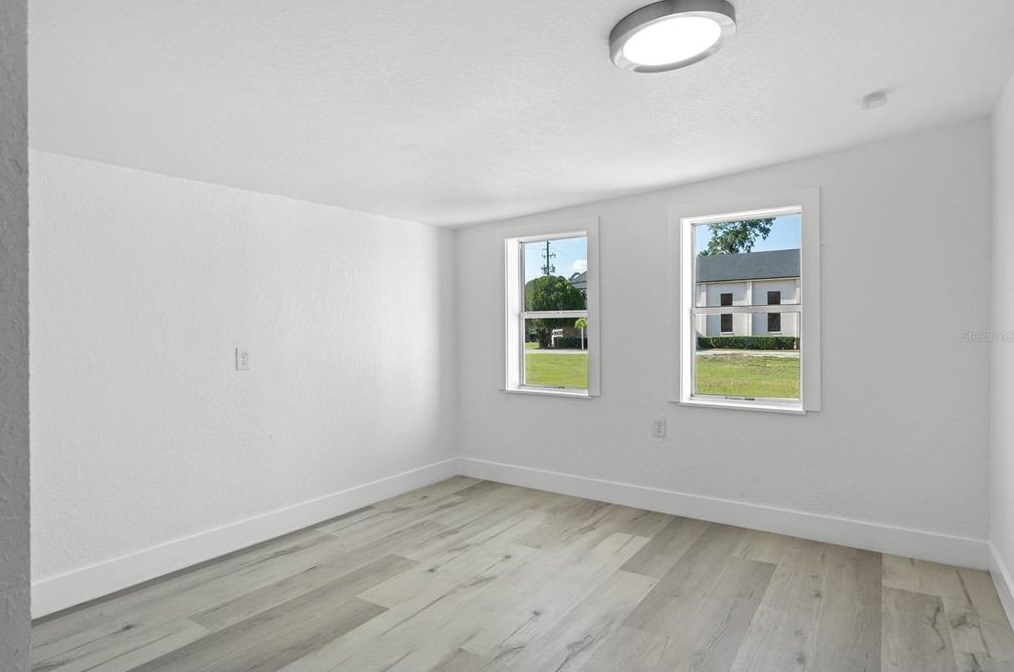 4626 Goddard Ave, Orlando FL  32804-1140 exterior