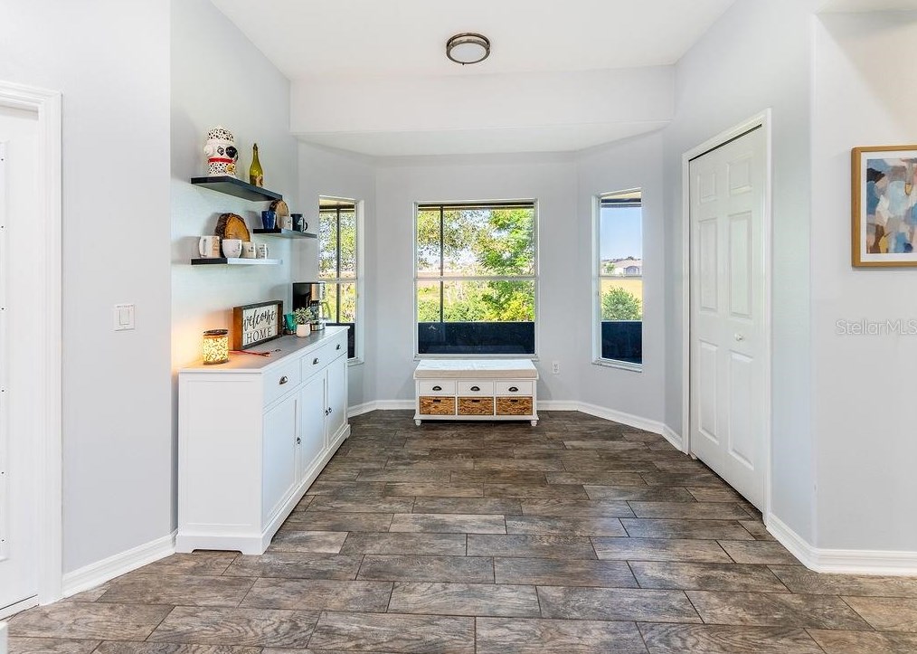 2369 Home Again Rd, Apopka FL  32712-6458 exterior