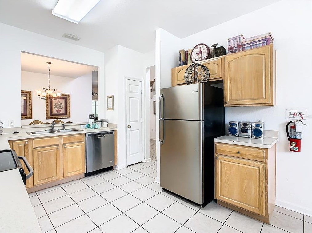 7722 Teascone Blvd, Kissimmee FL 34747-2185 exterior