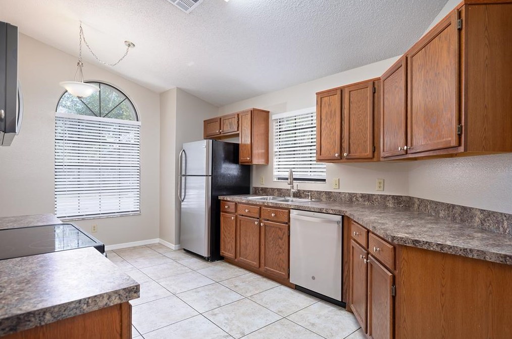 448 Morning Glory Dr, Lake Mary FL  32746-6116 exterior