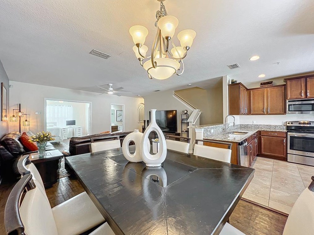 365 Old Farm Ln, Casselberry FL  32708-7109 exterior