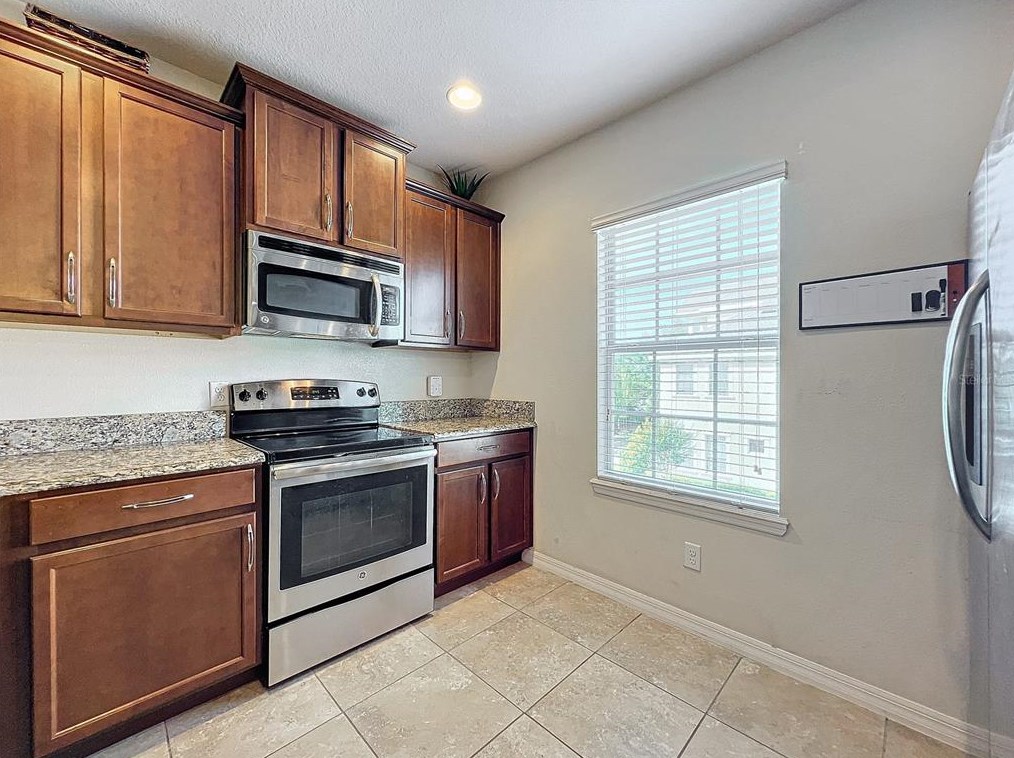 365 Old Farm Ln, Casselberry FL  32708-7109 exterior