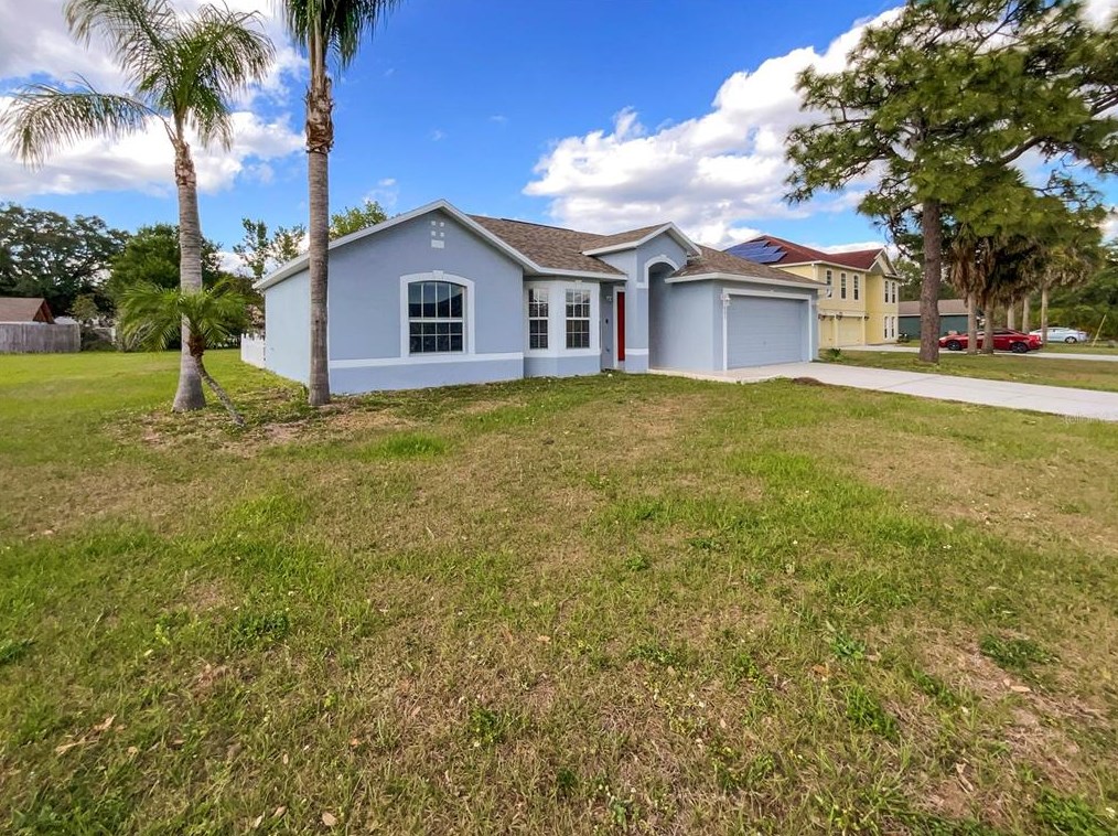 805 Alpine Ct, Kissimmee FL 34758-3401 exterior