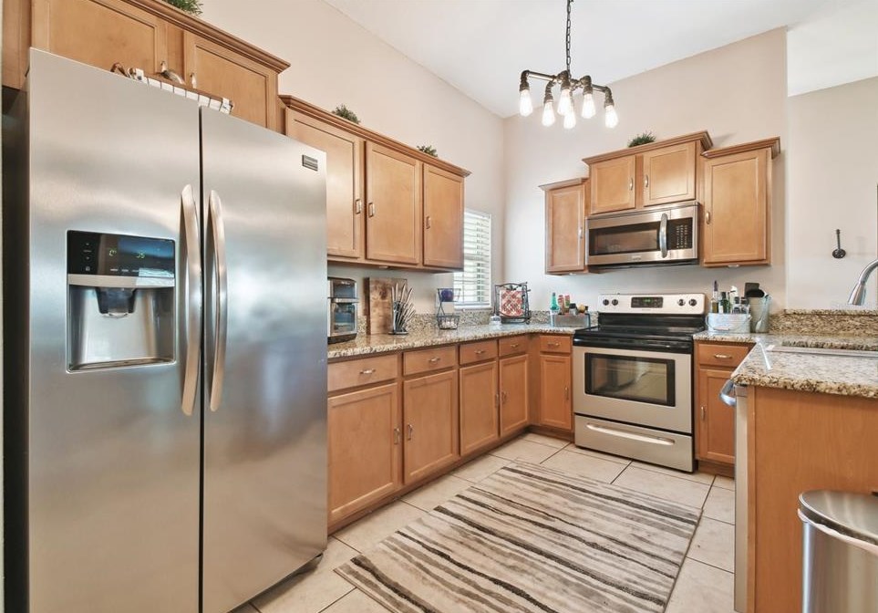 2107 Colville Chase Dr, Ruskin FL  33570-6306 exterior