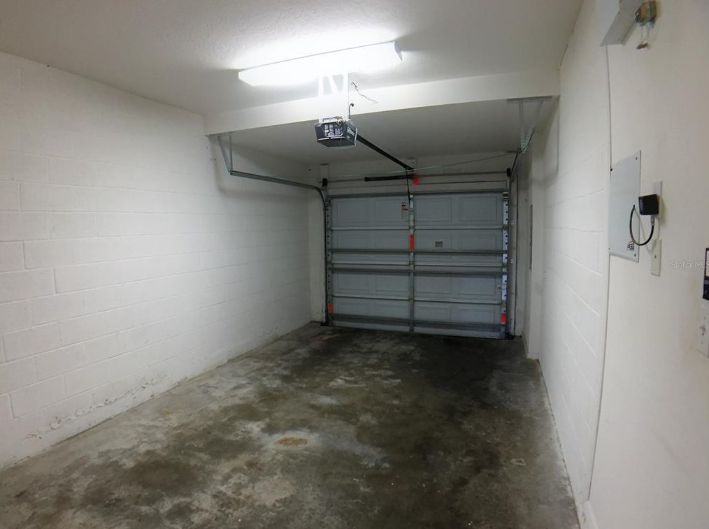 10702 Savannah Wood Dr, Orlando FL  32832-5569 exterior