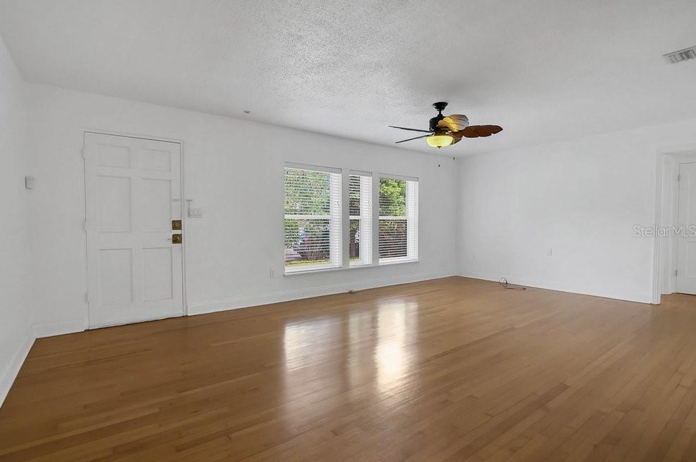 1212 Anderson St, Orlando FL 32805-2553 exterior