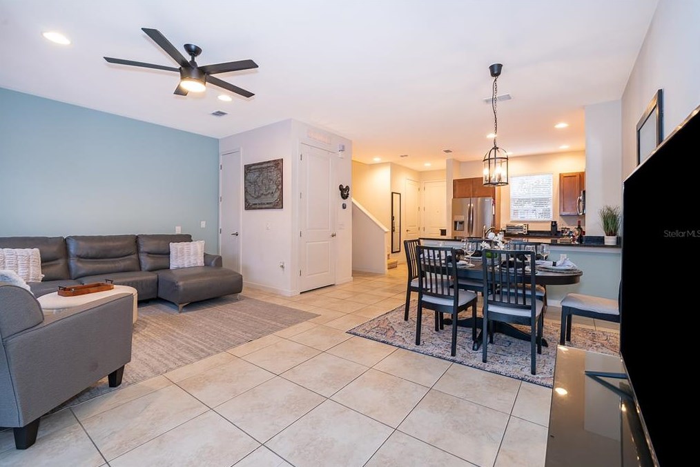 2665 Triumph Way, Kissimmee FL  34746-7138 exterior