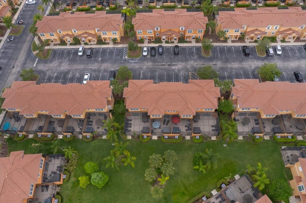 2665 Triumph Way, Kissimmee FL  34746-7138 exterior