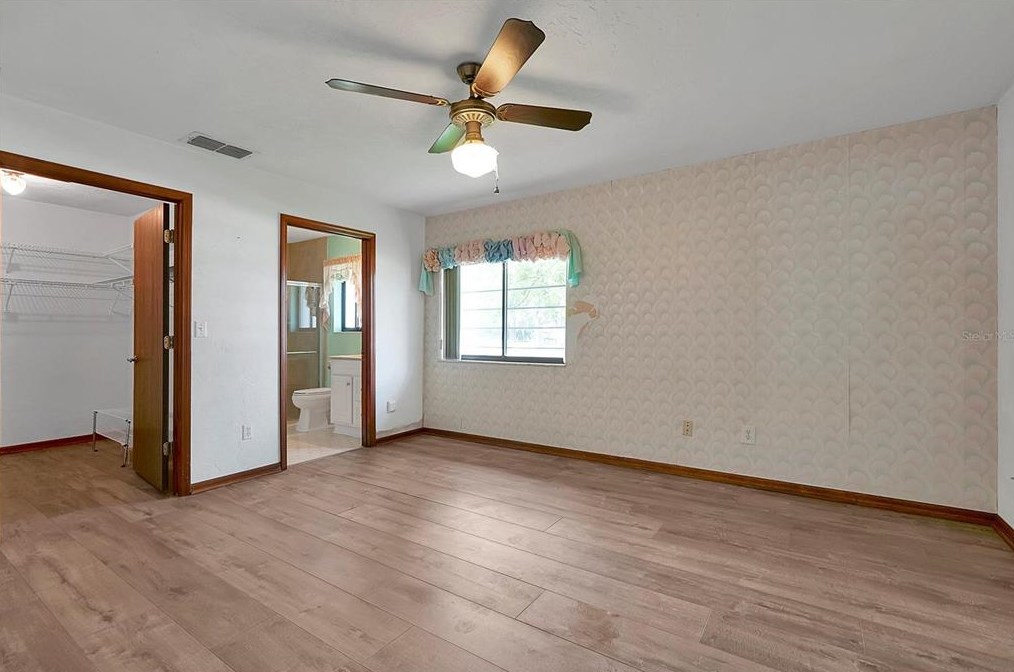 1333 Clayton Dr, Deltona FL  32725-7453 exterior