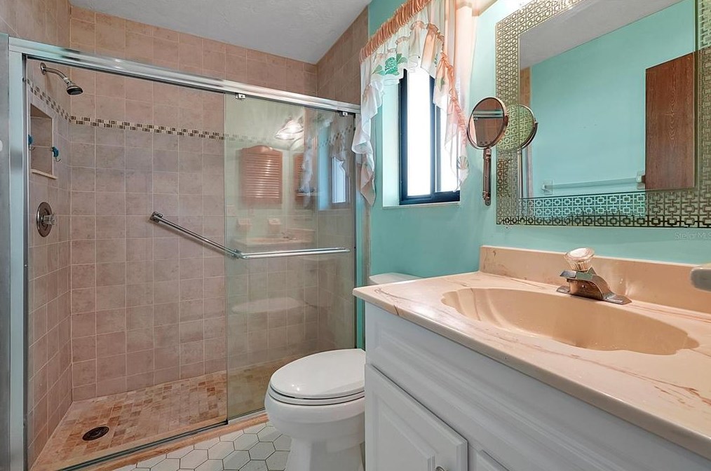 1333 Clayton Dr, Deltona FL  32725-7453 exterior