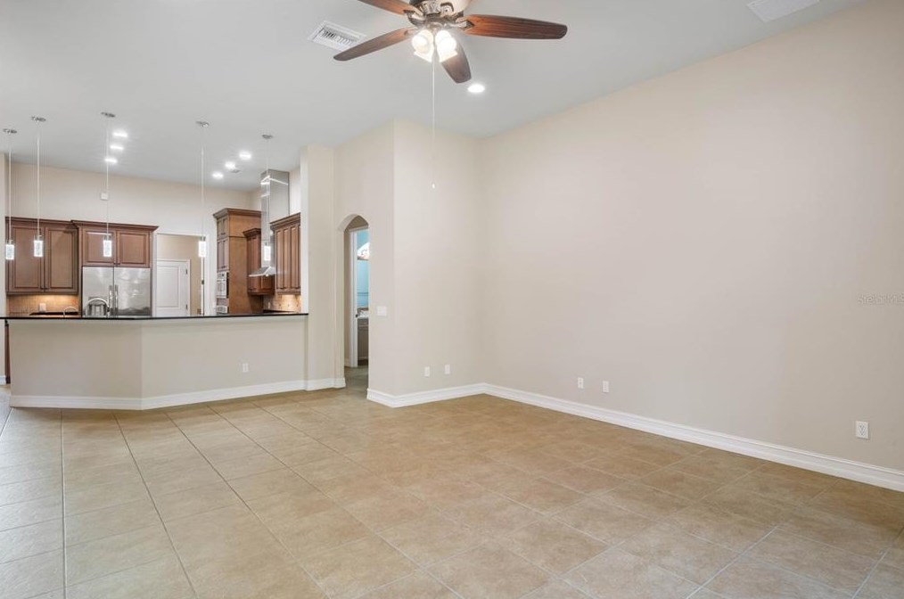 5850 Nolan Rd, Sanford FL  32773-7016 exterior