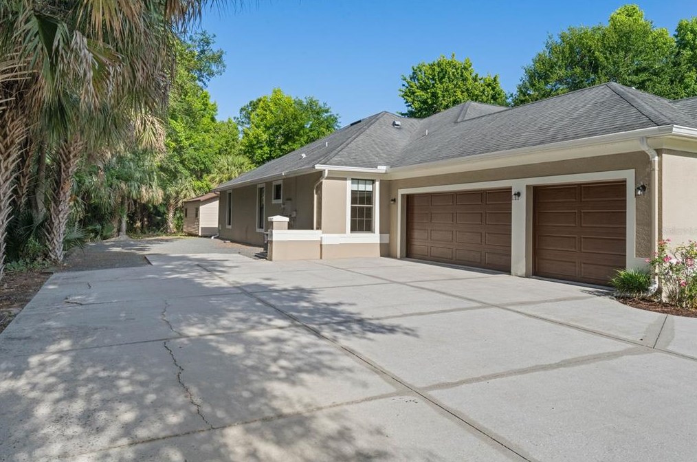 5850 Nolan Rd, Sanford FL  32773-7015 exterior