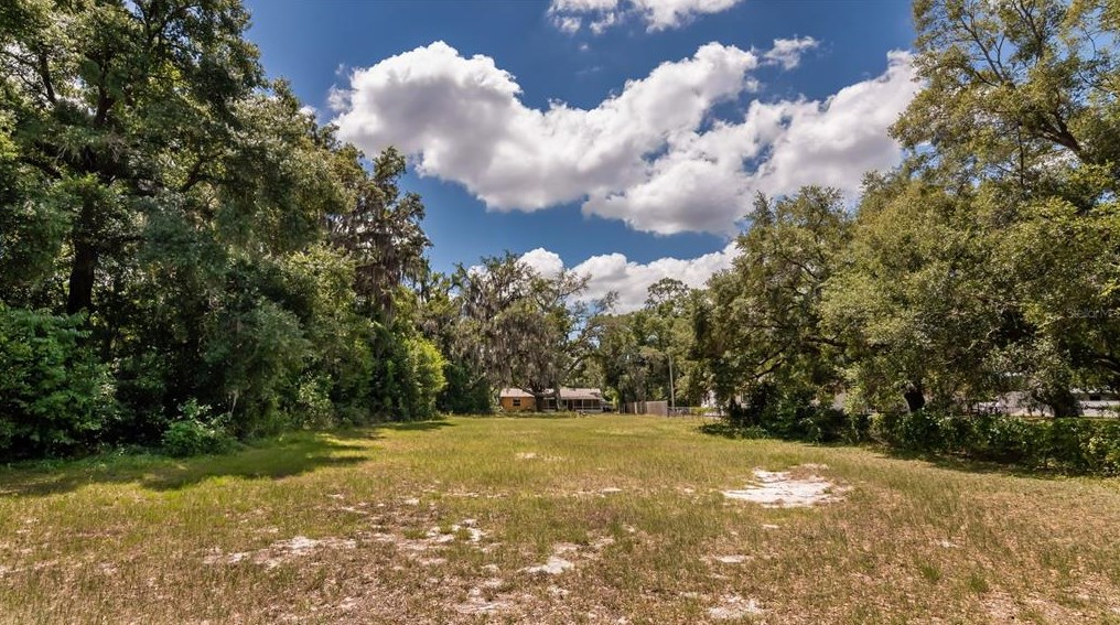 7125 Clarcona Ocoee Rd, Orlando FL 32818-1227 exterior