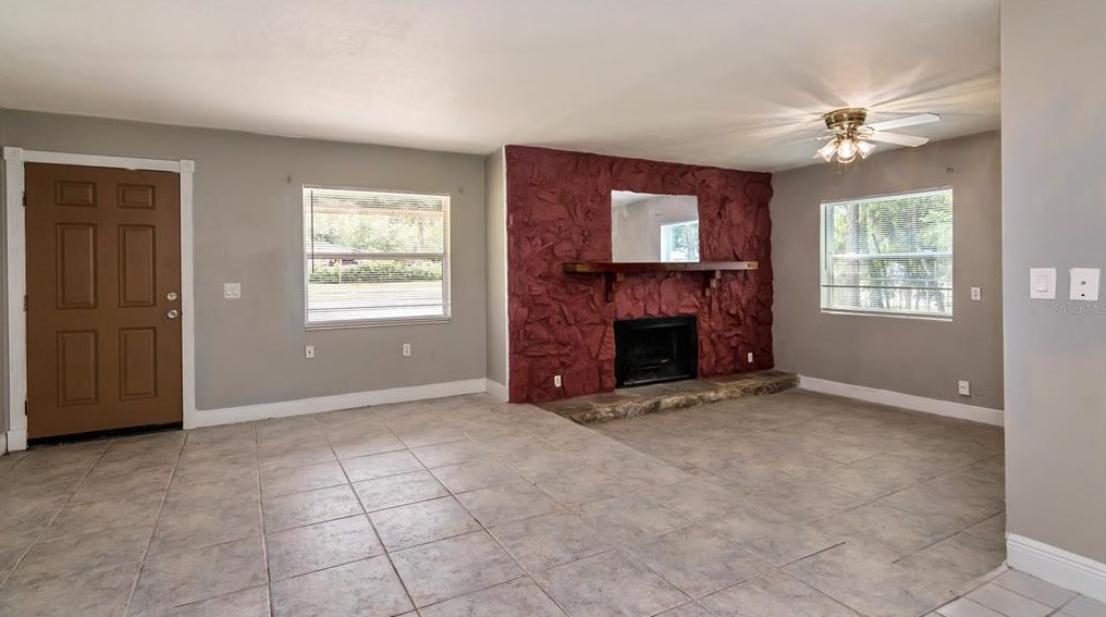 7125 Clarcona Ocoee Rd, Orlando FL 32818-1227 exterior