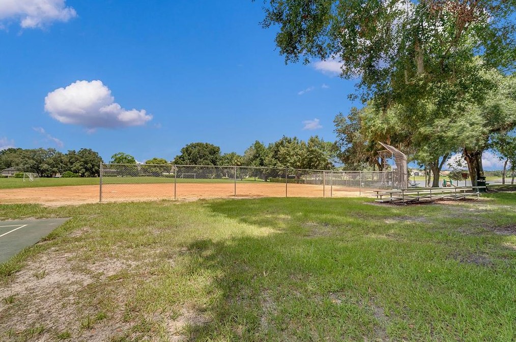 509 Devon Pl, Lake Mary FL  32746-5001 exterior