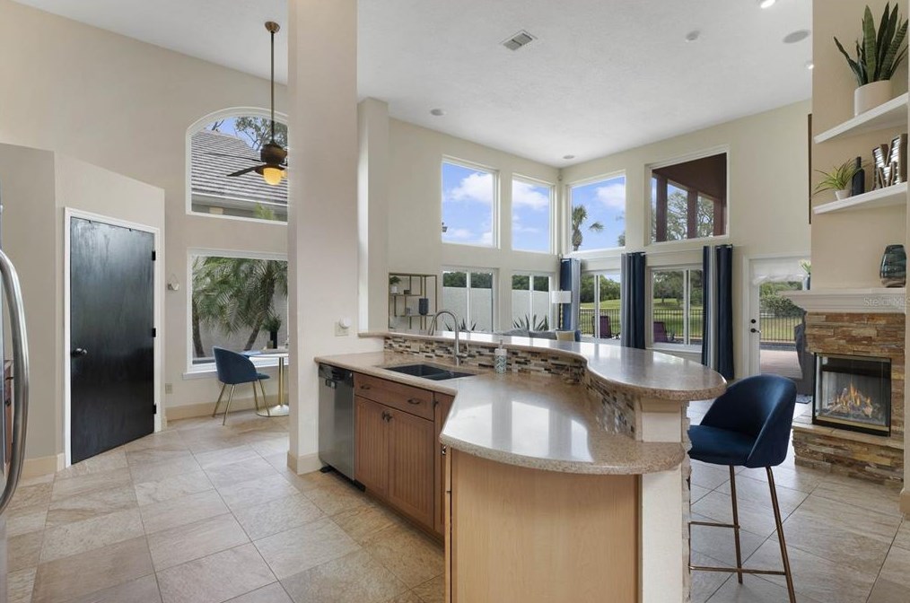 509 Devon Pl, Lake Mary FL  32746-5001 exterior