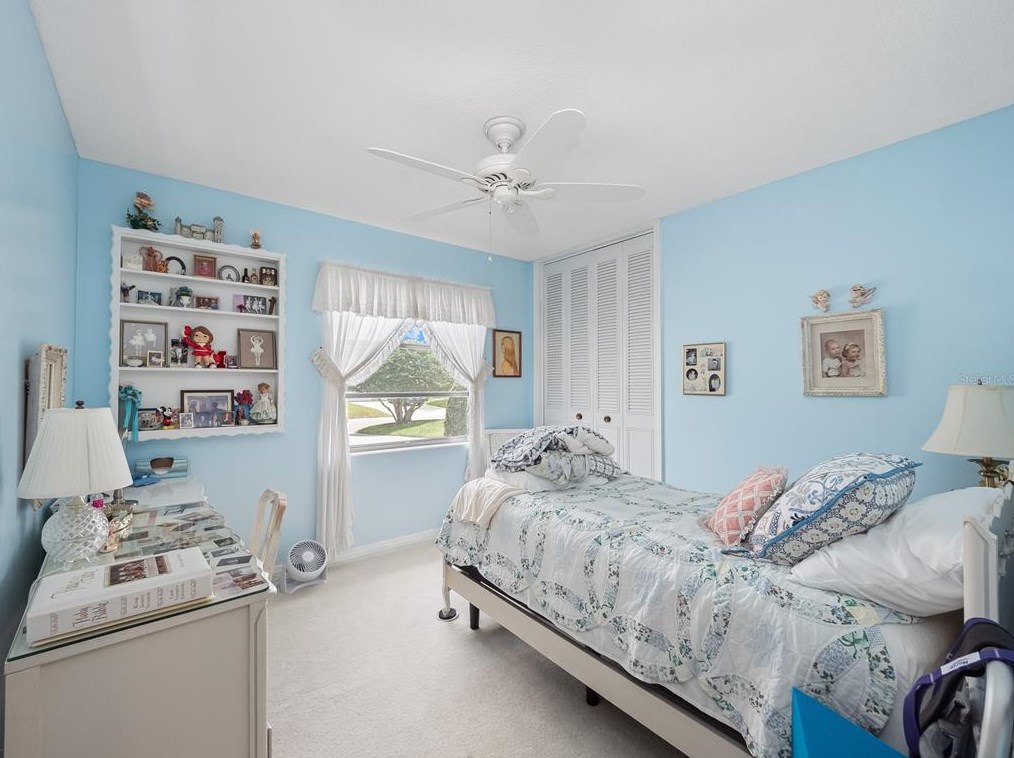 4702 Raymar Dr, Orlando FL  32839-1369 exterior