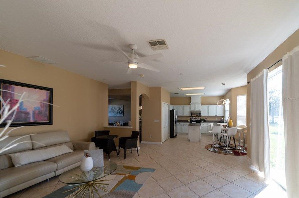 342 Cortona Dr, Orlando FL  32828-6745 exterior