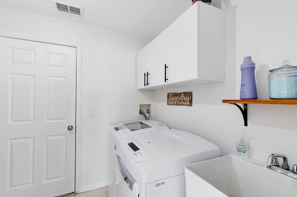 1226 Portmoor Way, Winter Garden FL  34787-4622 exterior
