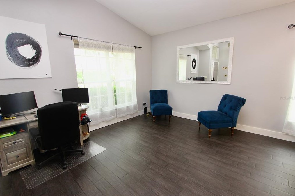 2482 Cliffdale St, Ocoee FL  34761-4771 exterior