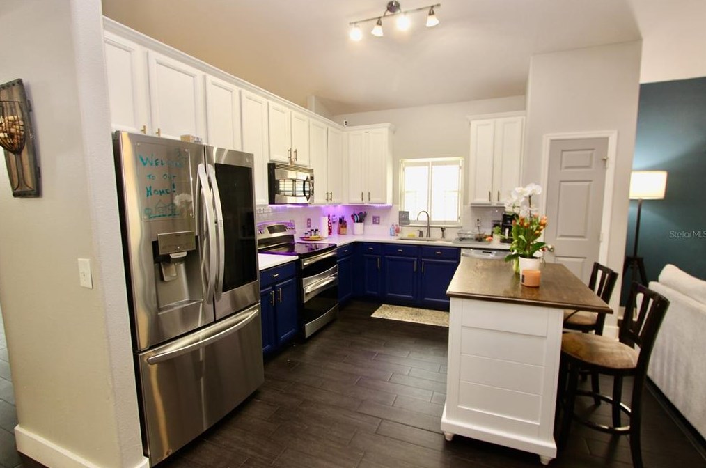 2482 Cliffdale St, Ocoee FL  34761-4771 exterior