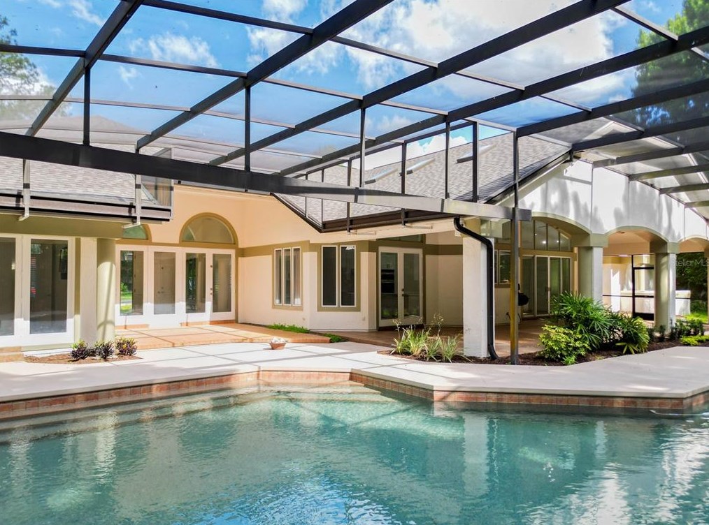 2062 Hutton Pt, Longwood FL  exterior