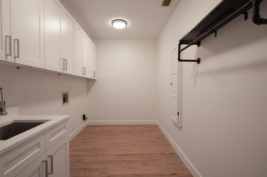 2062 Hutton Pt, Longwood FL  exterior