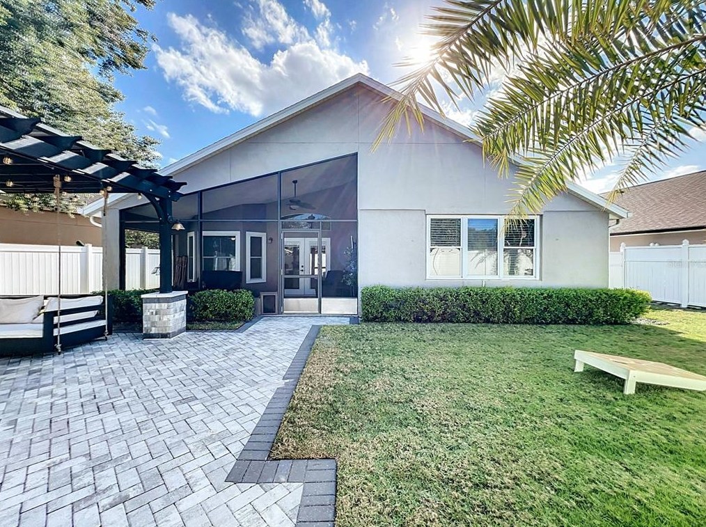 2715 Snow Goose Ln, Lake Mary FL  32746-7411 exterior