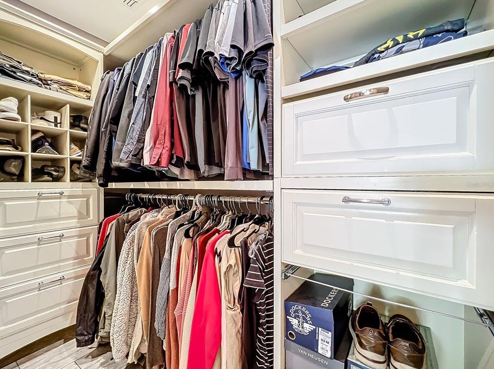 2715 Snow Goose Ln, Lake Mary FL  32746-7411 exterior