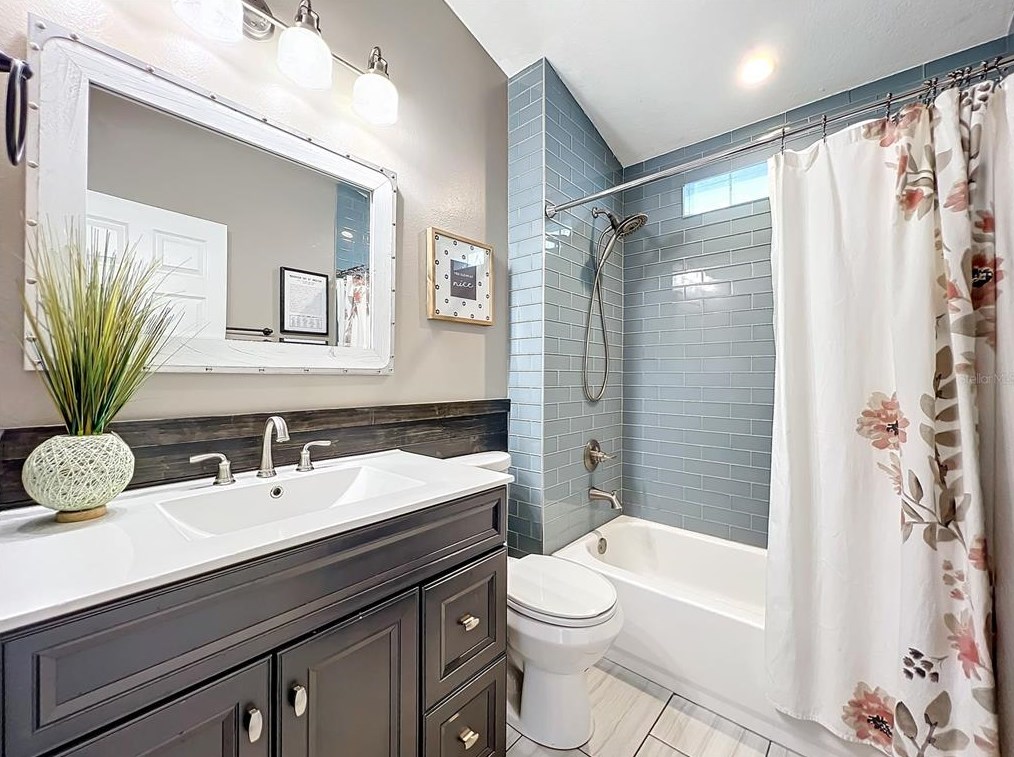 2715 Snow Goose Ln, Lake Mary FL  32746-7411 exterior