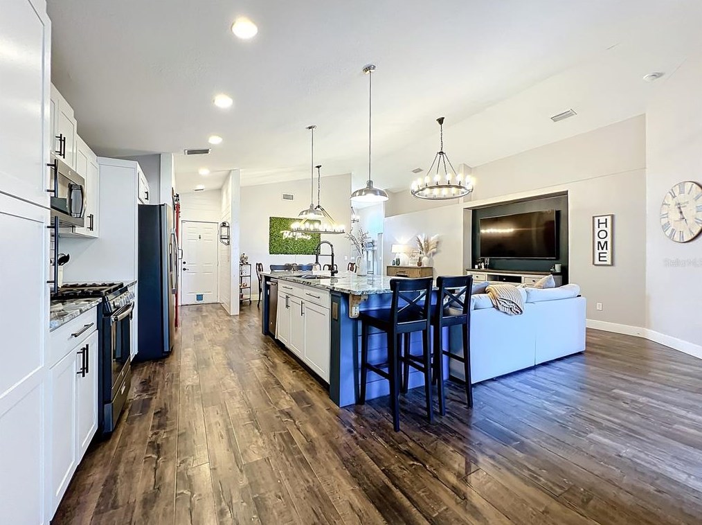 2715 Snow Goose Ln, Lake Mary FL  32746-7411 exterior