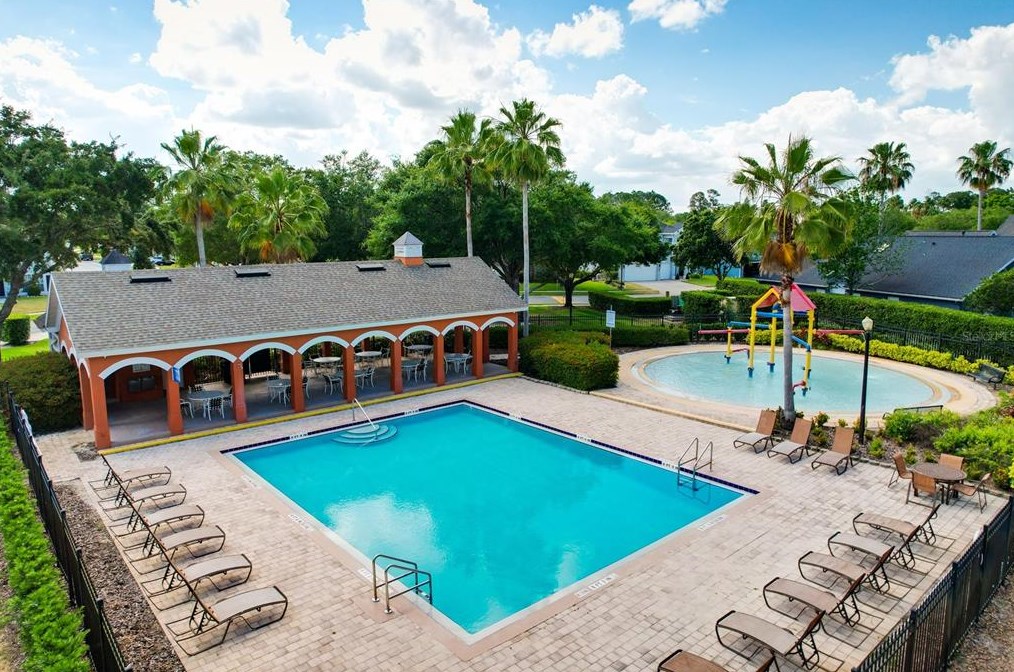 2715 Snow Goose Ln, Lake Mary FL  32746-7411 exterior