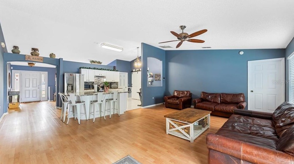 1410 Voltaire St, Deltona FL  32725-1721 exterior