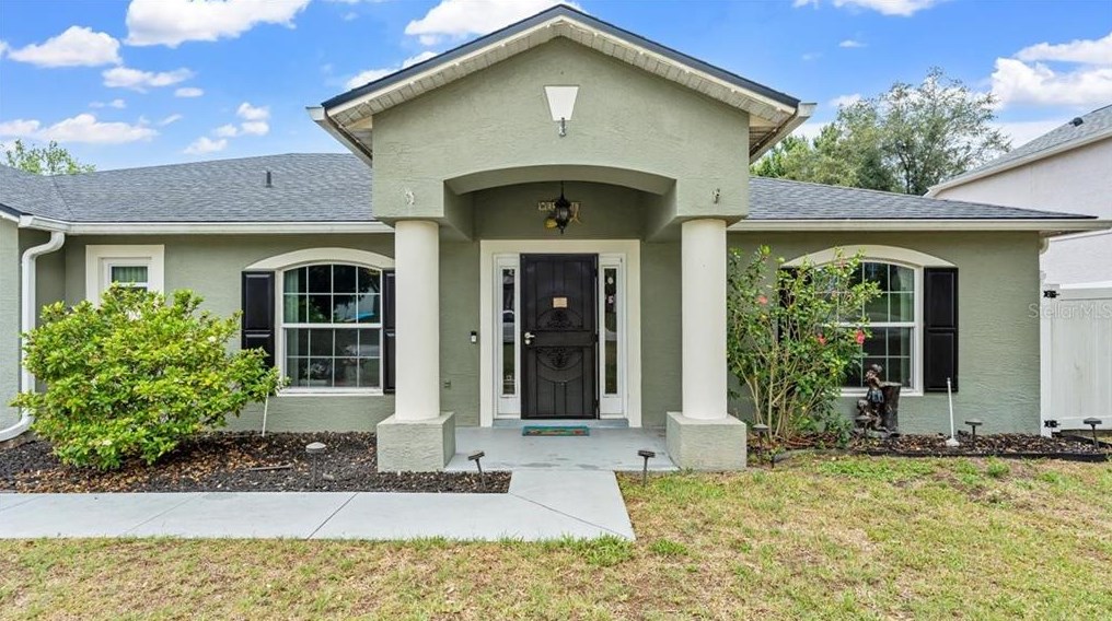 1410 Voltaire St, Deltona FL  32725-1788 exterior