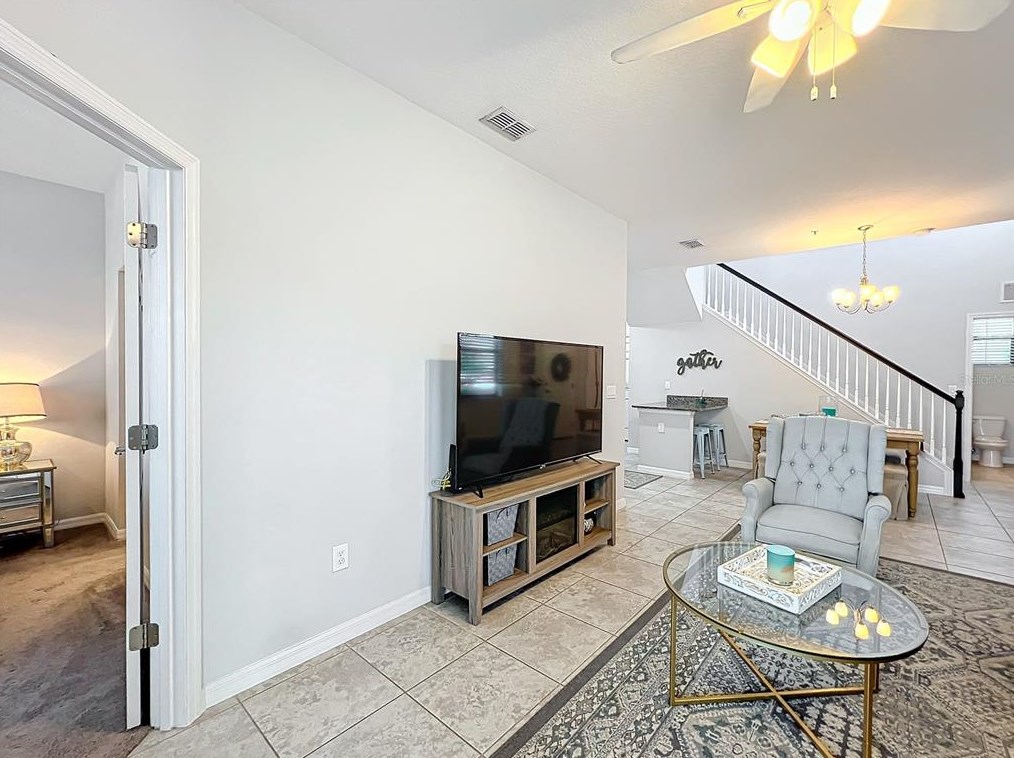 2422 7 Oaks Dr, Saint Cloud FL  34772-0078 exterior