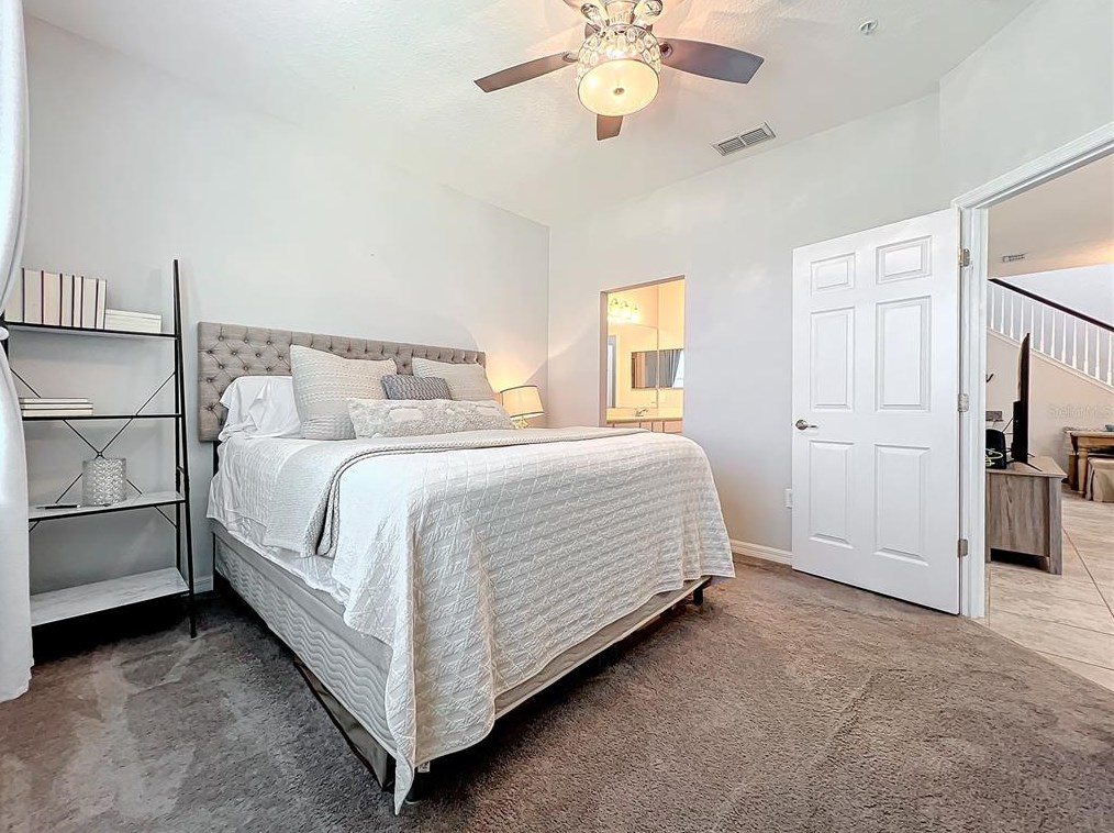 2422 7 Oaks Dr, Saint Cloud FL  34772-0078 exterior