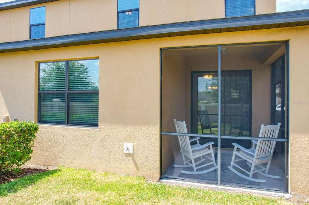 2422 7 Oaks Dr, Saint Cloud FL  34772-0078 exterior