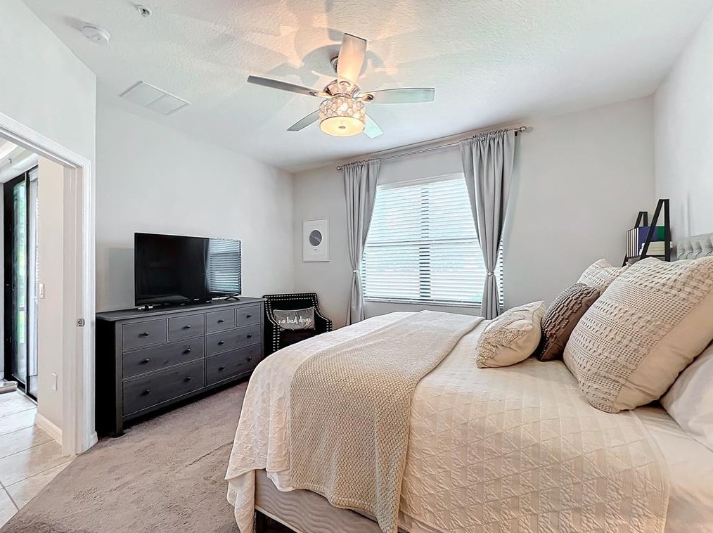 2422 7 Oaks Dr, Saint Cloud FL  34772-0078 exterior