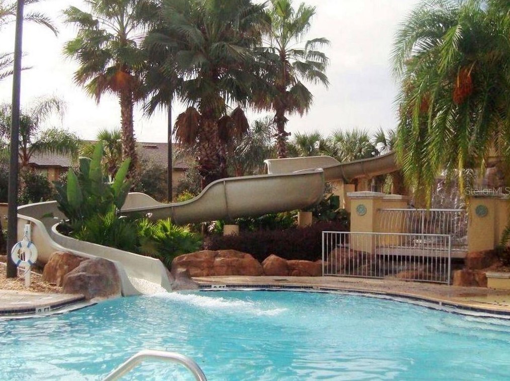 202 Palermo St, Davenport FL  33897-6903 exterior