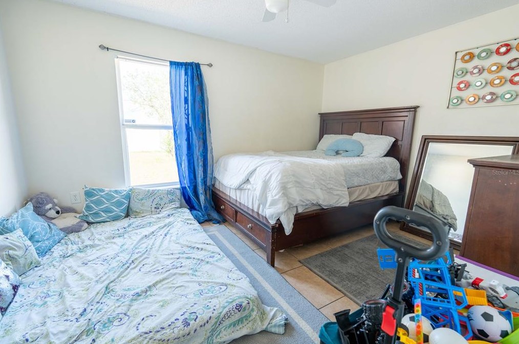 201 Cross Creek Rd, Davenport FL  33837-4701 exterior