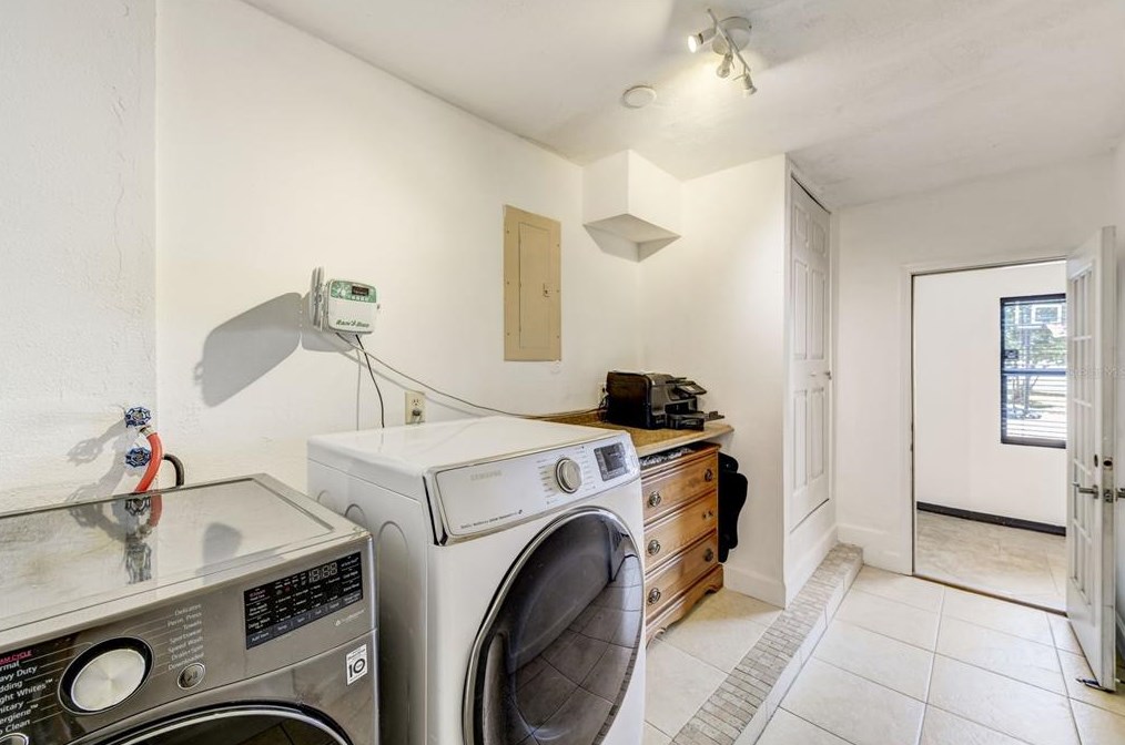 602 Bryan Ct, Altamonte Springs FL 32701-6301 exterior