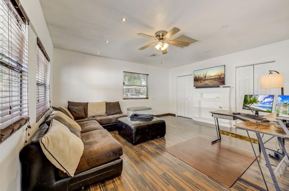 602 Bryan Ct, Altamonte Springs FL 32701-6301 exterior