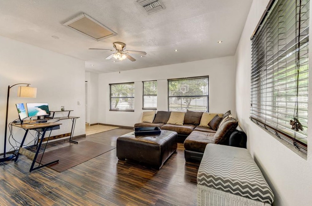 602 Bryan Ct, Altamonte Springs FL 32701-6301 exterior