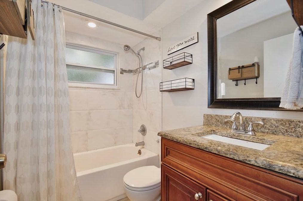 102 Bch Ave, Altamonte Springs FL 32701-7901 exterior